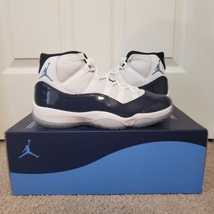 *SOLD* Air Jordan Retro 11 "Win like 82"